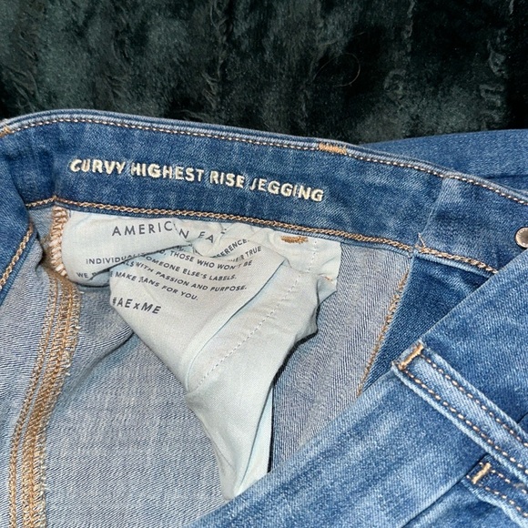 American Eagle 🦅 Outfitters Curvy Highest Rise Jeggings - Picture 3 of 8